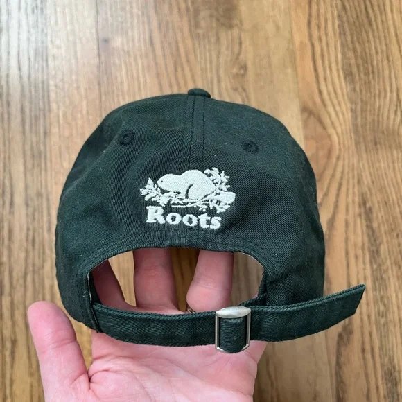 ROOTS Maple Leaf Ball Cap - Picture 2 of 4